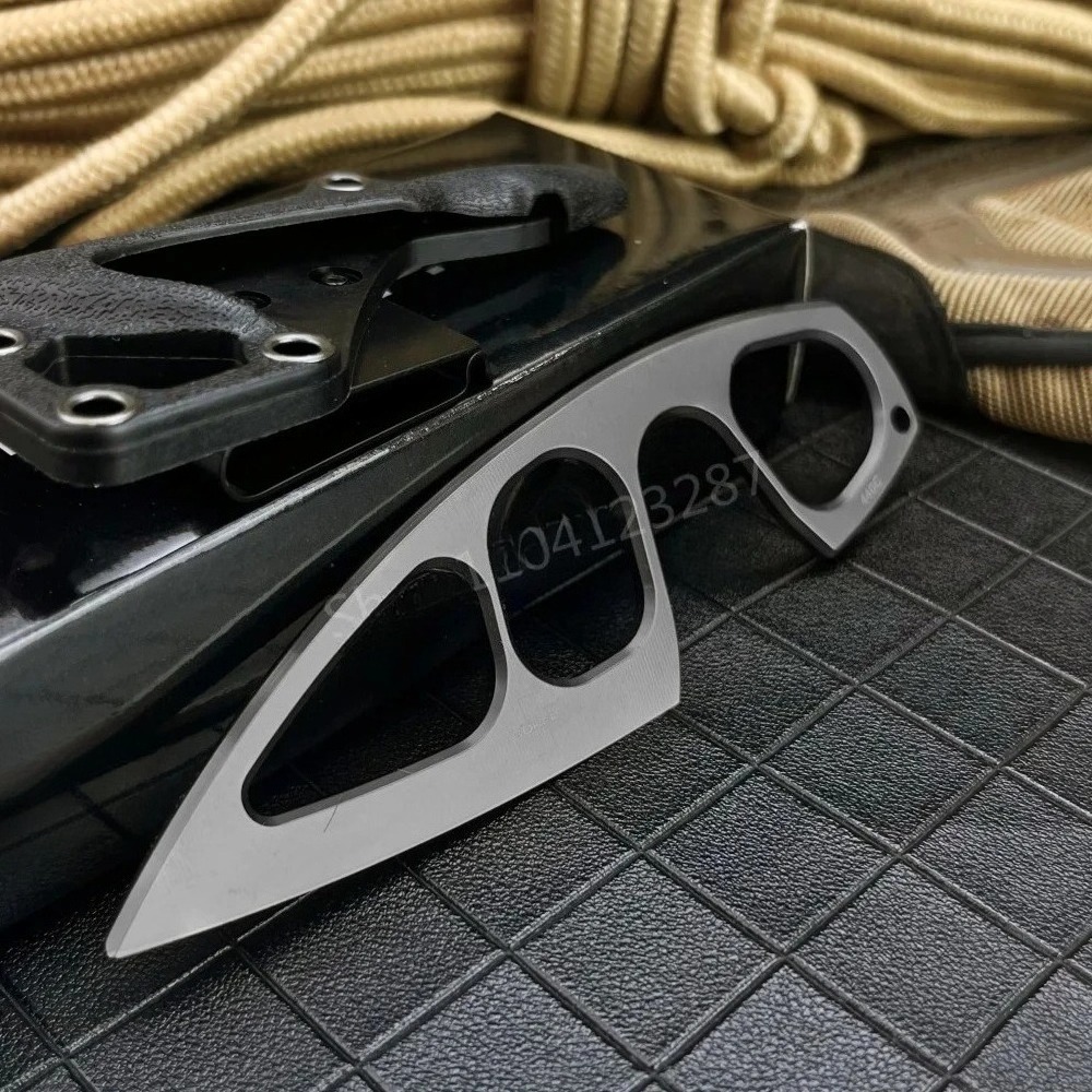 Mały nóż z stałą ostrzem i poc – Bushcraft Knife Fixed recenzja i cena